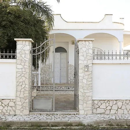 Bianca Reale Con Immenso Giardino Villa *
