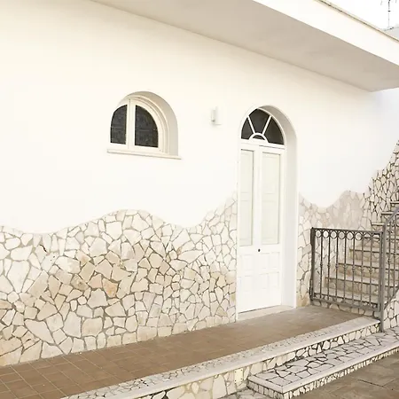Bianca Reale Con Immenso Giardino * Porto Cesareo
